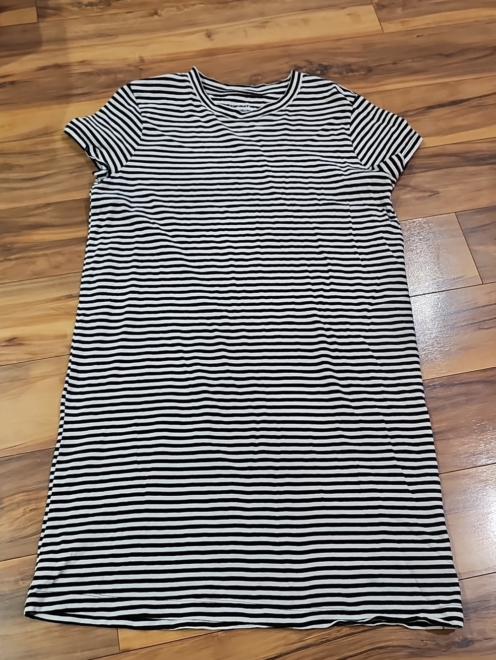 Time And Tru Women's Small Black And White Striped Dress